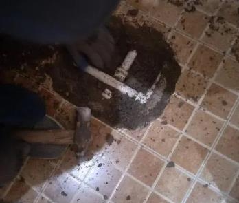 昭通市卫生间漏水维修公司为您分享下卫生间渗水如何处理及注意事项